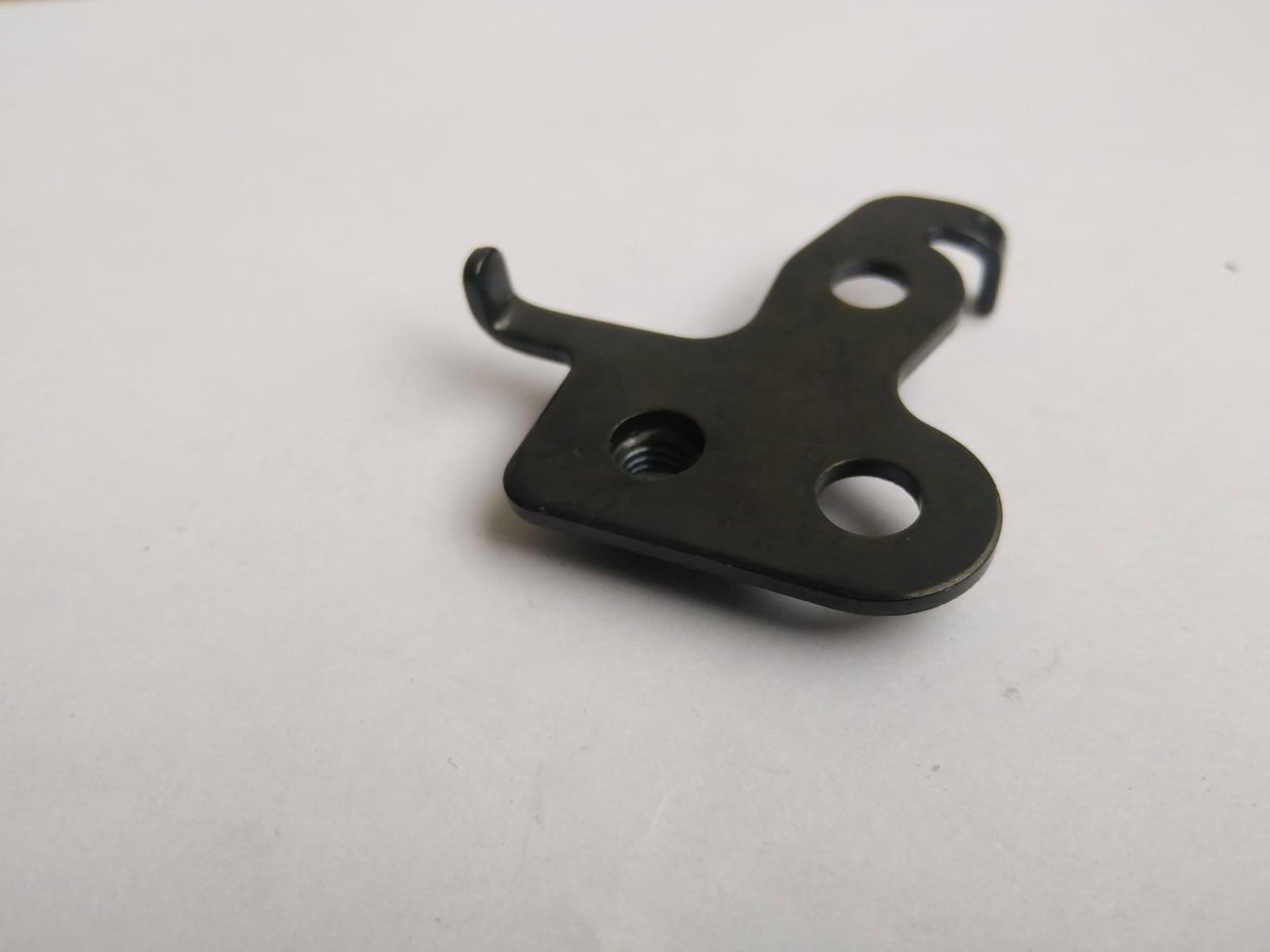 SOPORTE-LIQUIDO-FRENO-MOTOPARTE